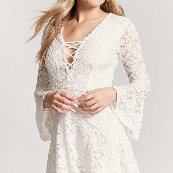 Forever 21 lacy white long sleeve dress US size Medium - Picture 3 of 3